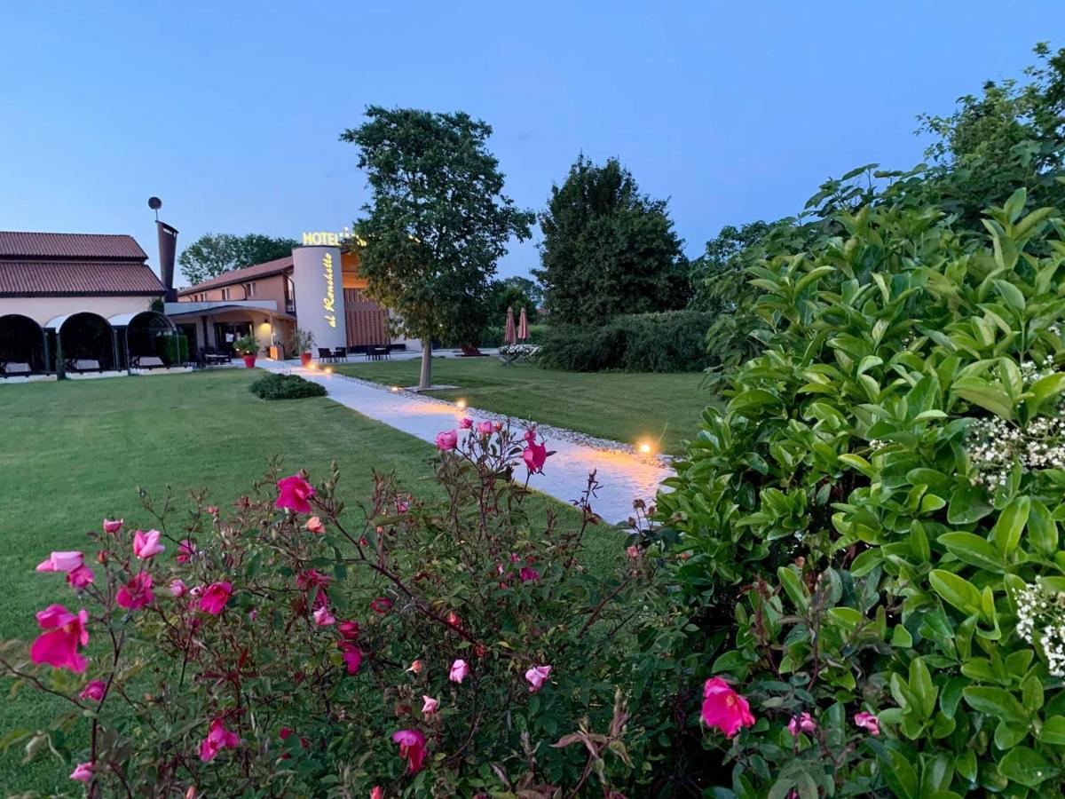Отель Borgo Ronchetto Сальгареда Экстерьер фото